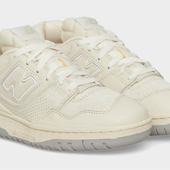 New Balance - Picture 2 of 7